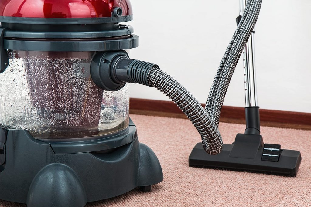 vacuum-cleaner-657719_1280 - Copy